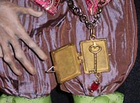 close up locket